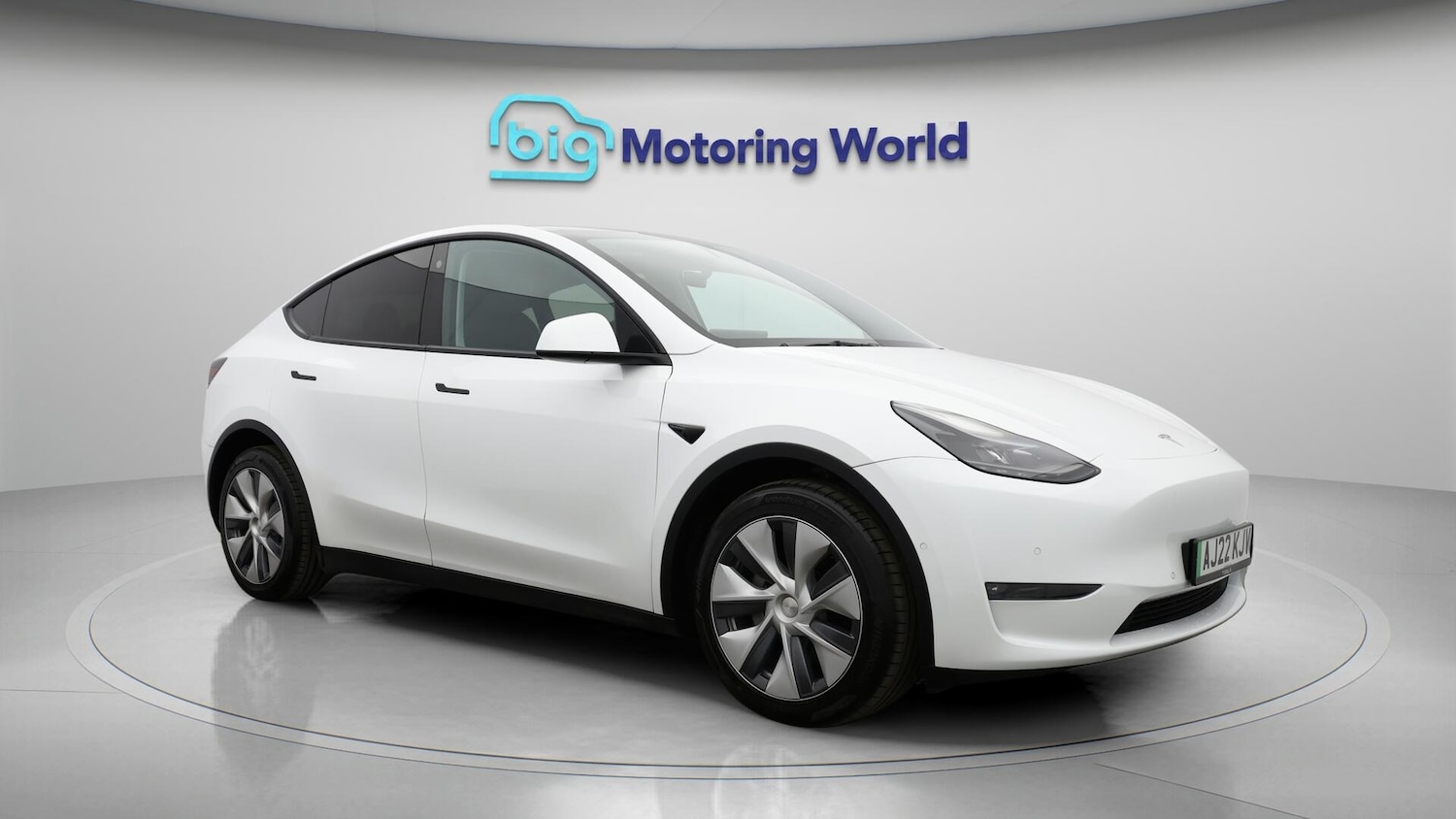 Used Tesla Model Y 2022 for sale - 76083964: Photo 2