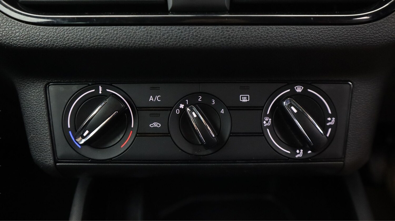 Used Skoda Kamiq 2023 for sale - 78165947: Photo 12