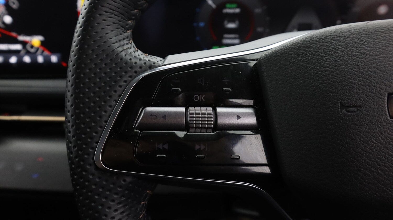 Used Nissan ARIYA 2023 for sale - 77498151: Photo 23