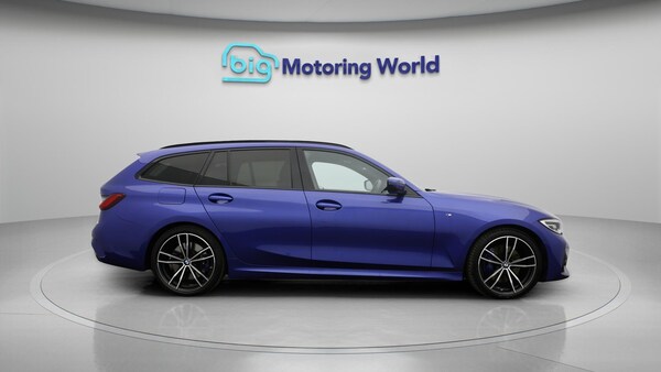 Used BMW 3 Series 2020 for sale - 76317940: Photo 9