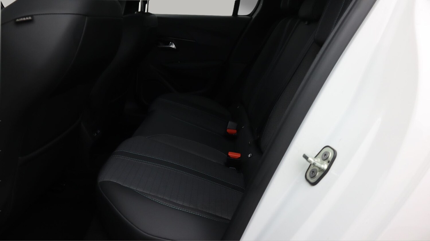 Used Peugeot 208 2020 for sale - 77367123: Photo 16