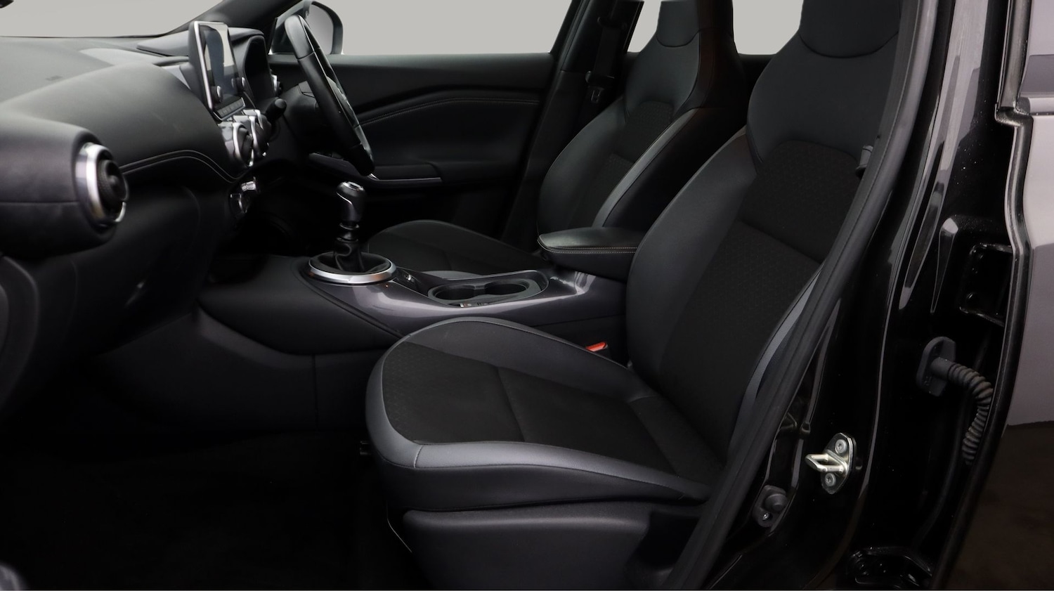 Used Nissan Juke 2023 for sale - 77668361: Photo 14