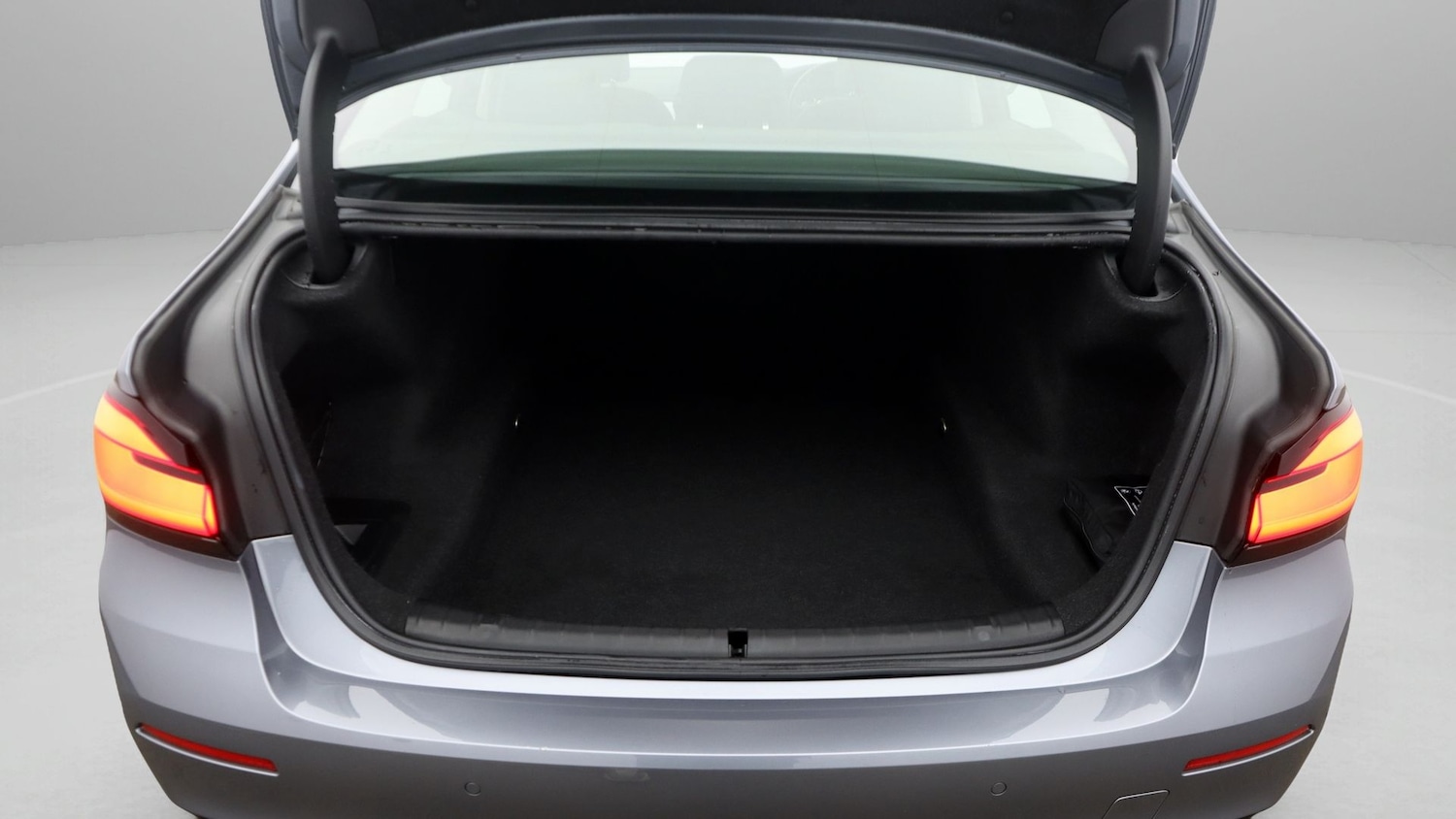 Used BMW 5 Series 2021 for sale - 77649920: Photo 17