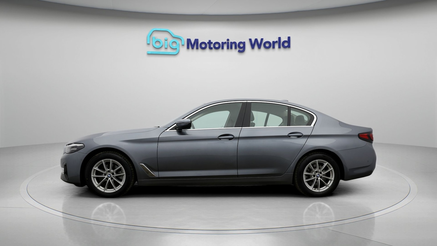 Used BMW 5 Series 2021 for sale - 77649920: Photo 4