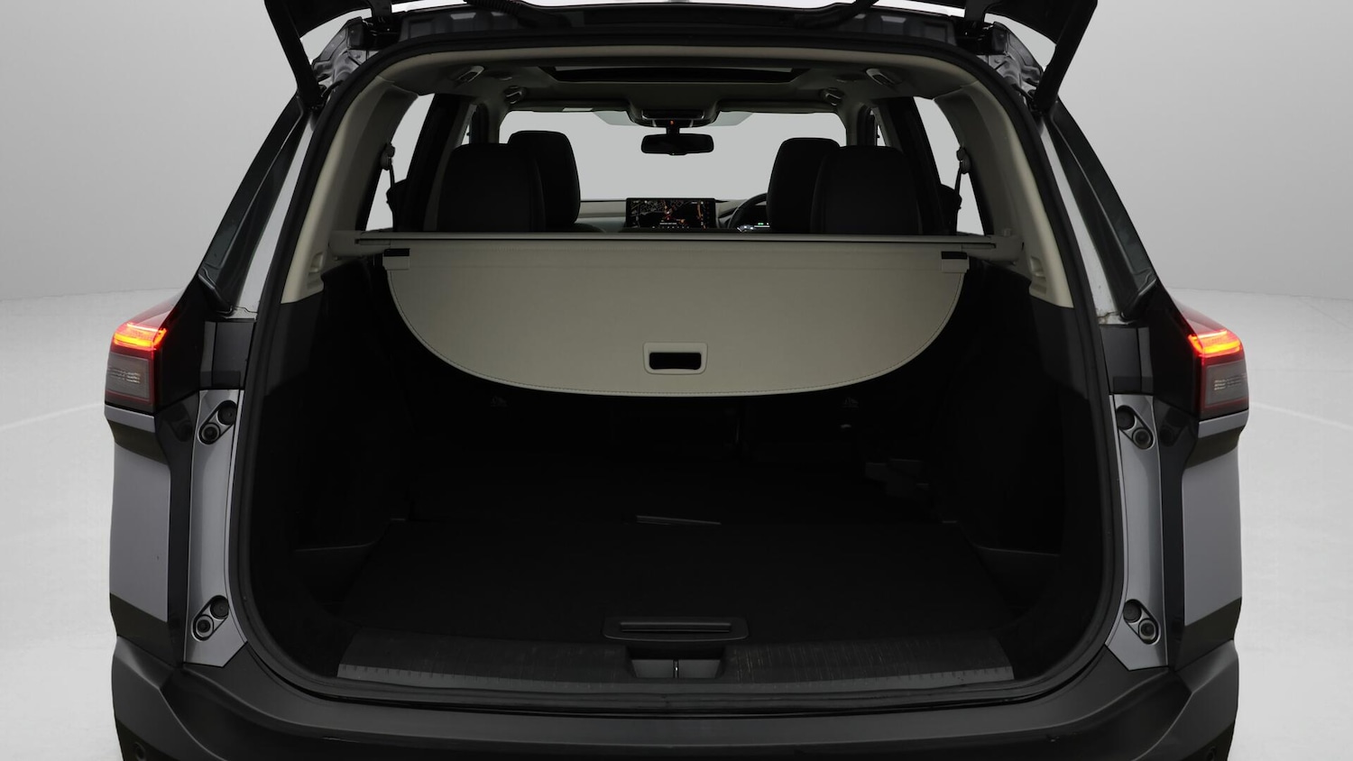 Used Nissan X-Trail 2023 for sale - 76158654: Photo 18