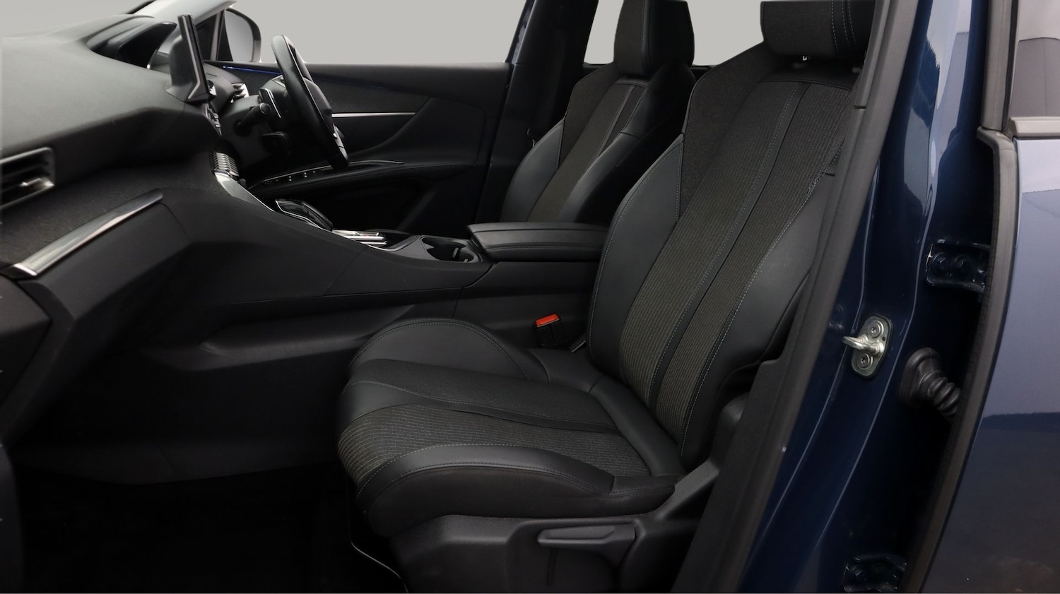 Used Peugeot 5008 2022 for sale - 77901226: Photo 14