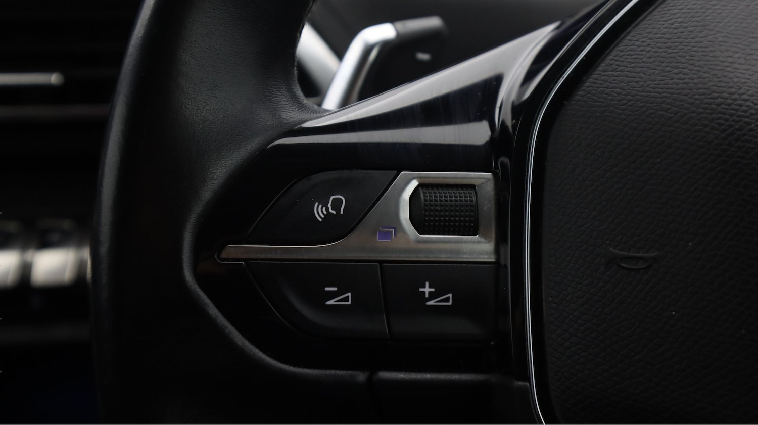 Used Peugeot 5008 2022 for sale - 77901226: Photo 22