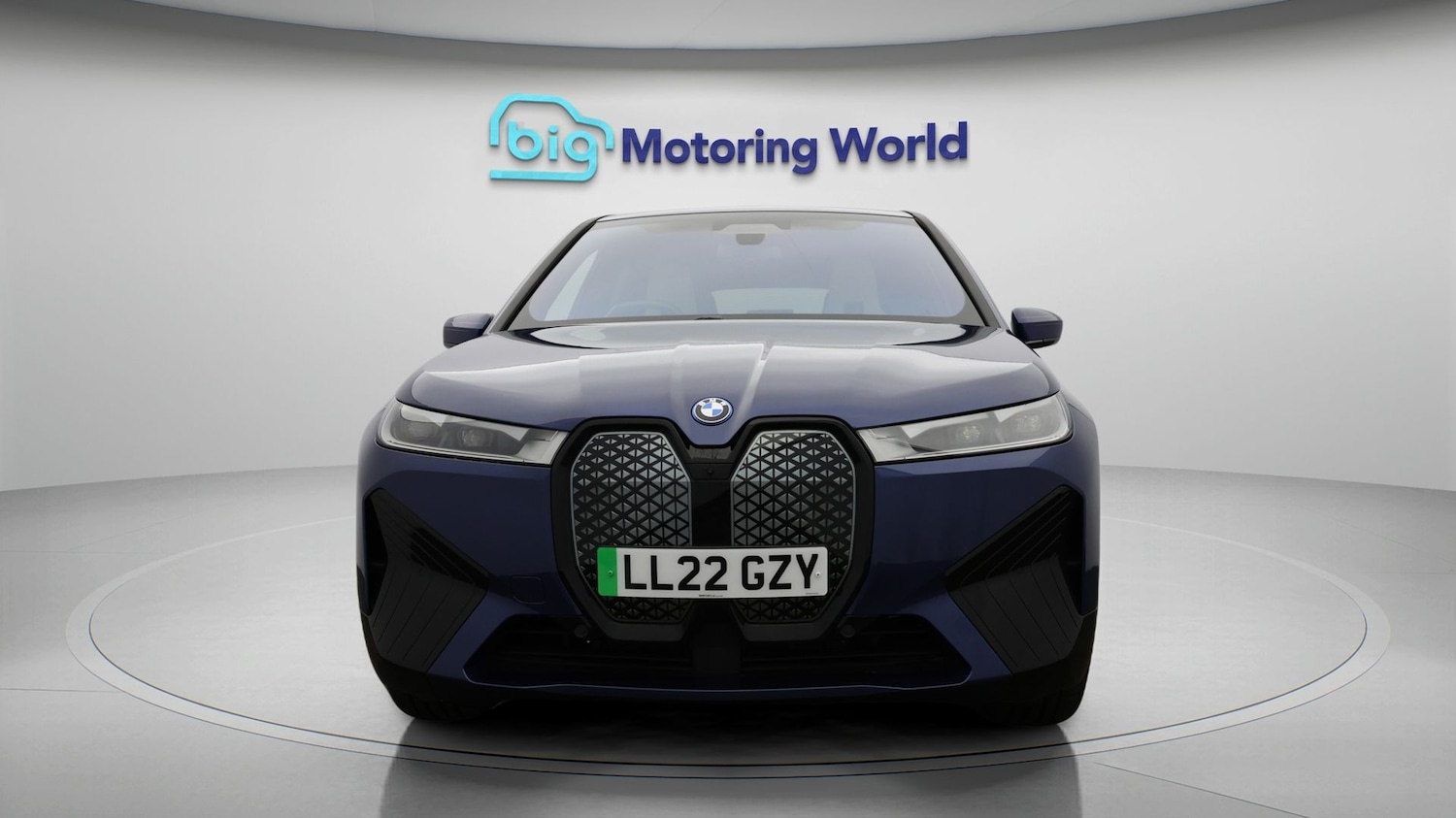 Used BMW iX 2022 for sale - 77136360: Photo 2