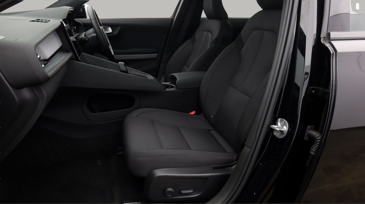 Used Polestar Polestar 2 2023 for sale - 77818511: Photo 14