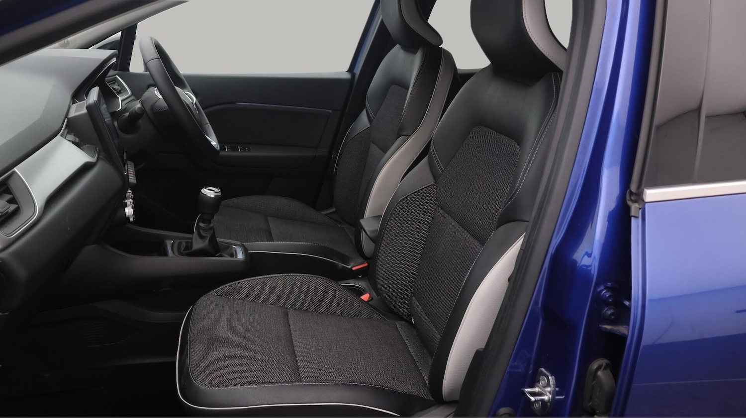 Used Renault Captur 2022 for sale - 76633681: Photo 15