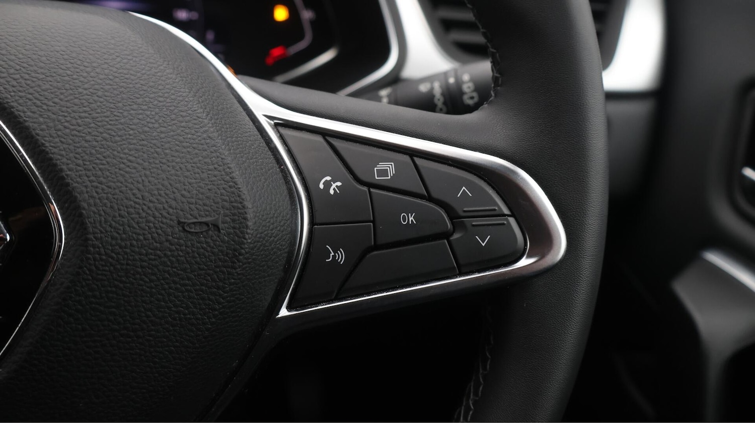 Used Renault Captur 2022 for sale - 76633681: Photo 24