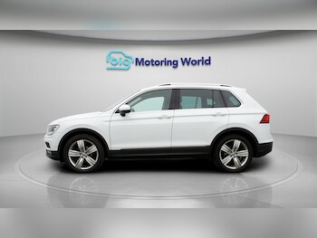 Used Volkswagen Tiguan 2021 for sale - 77855566: Photo