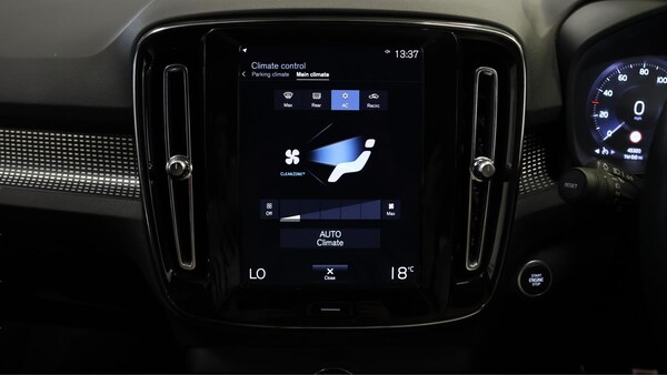 Used Volvo XC40 2021 for sale - 76251468: Photo 13