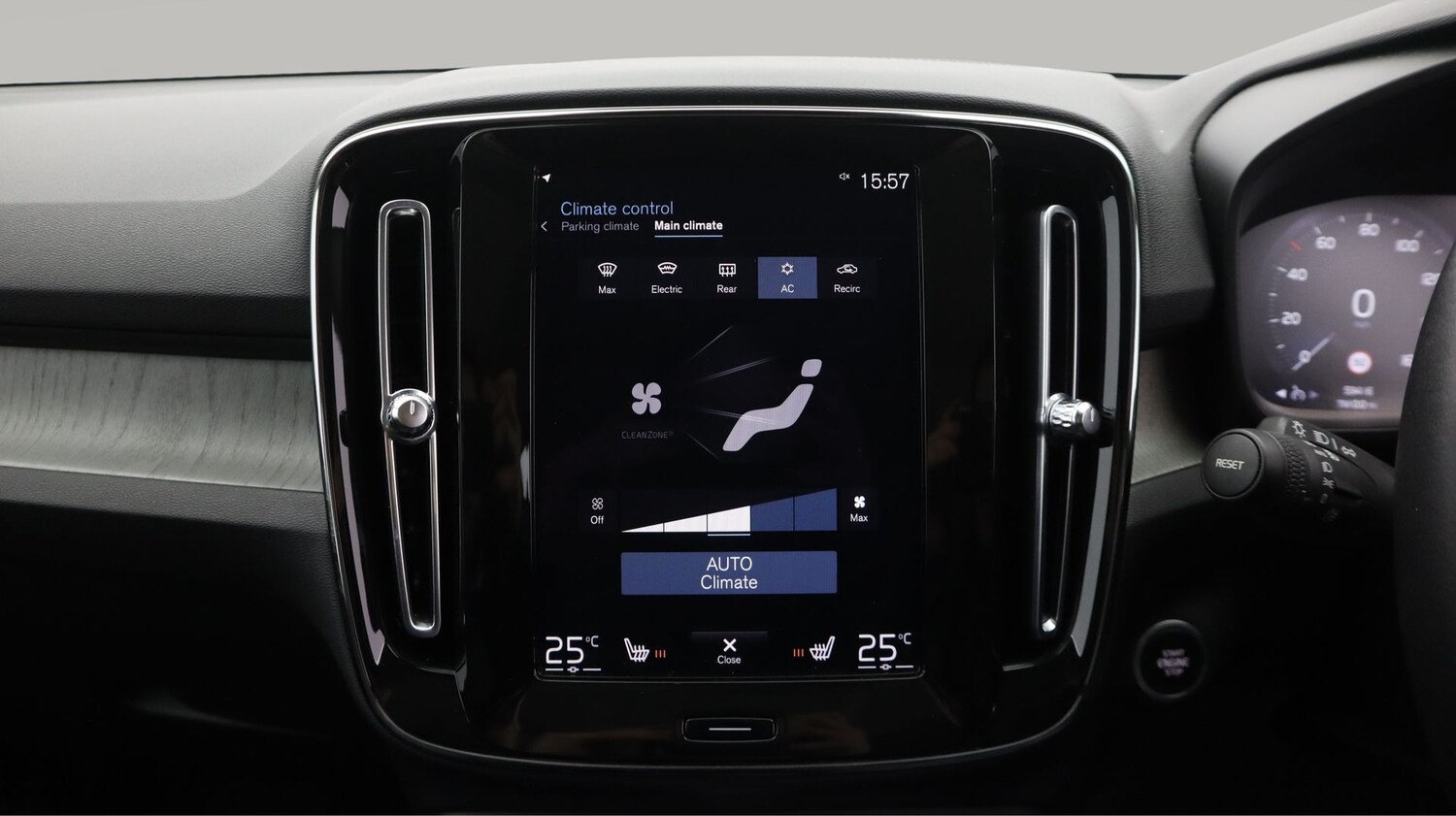 Used Volvo XC40 2021 for sale - 77498149: Photo 12