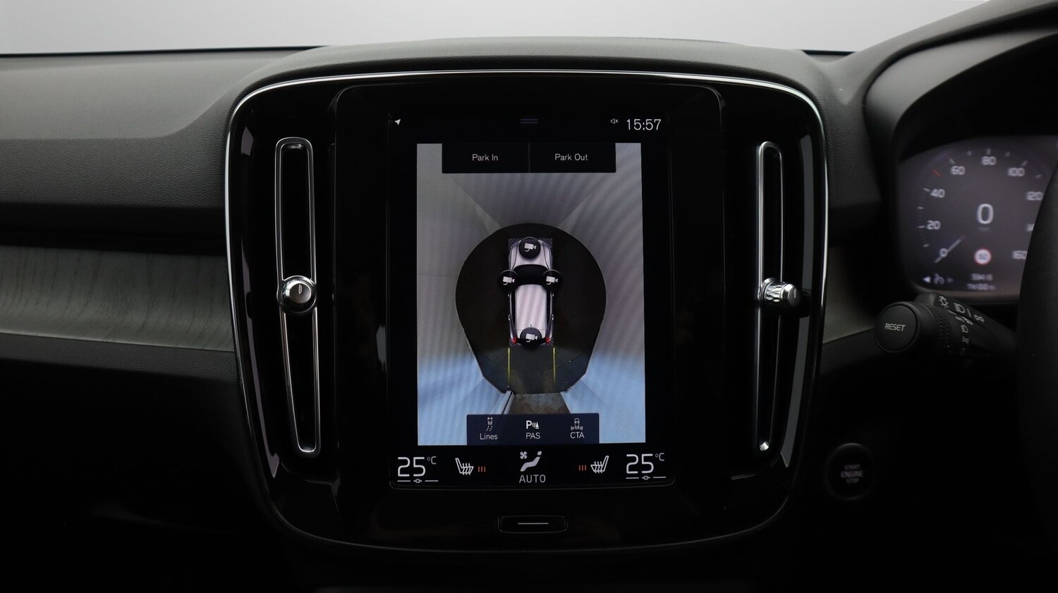 Used Volvo XC40 2021 for sale - 77498149: Photo 27