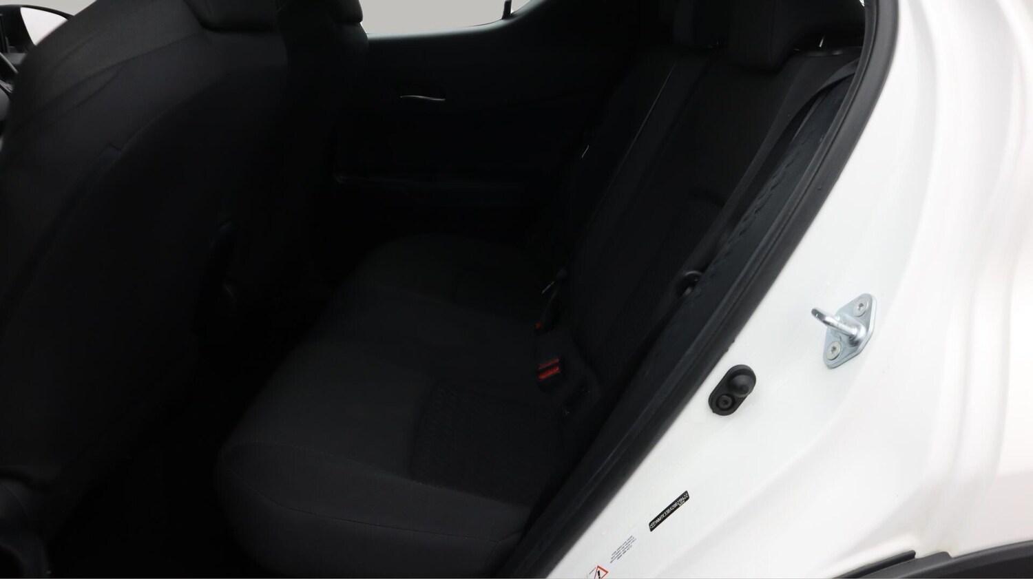 Used Toyota C-HR for sale - 76728038: Photo 17