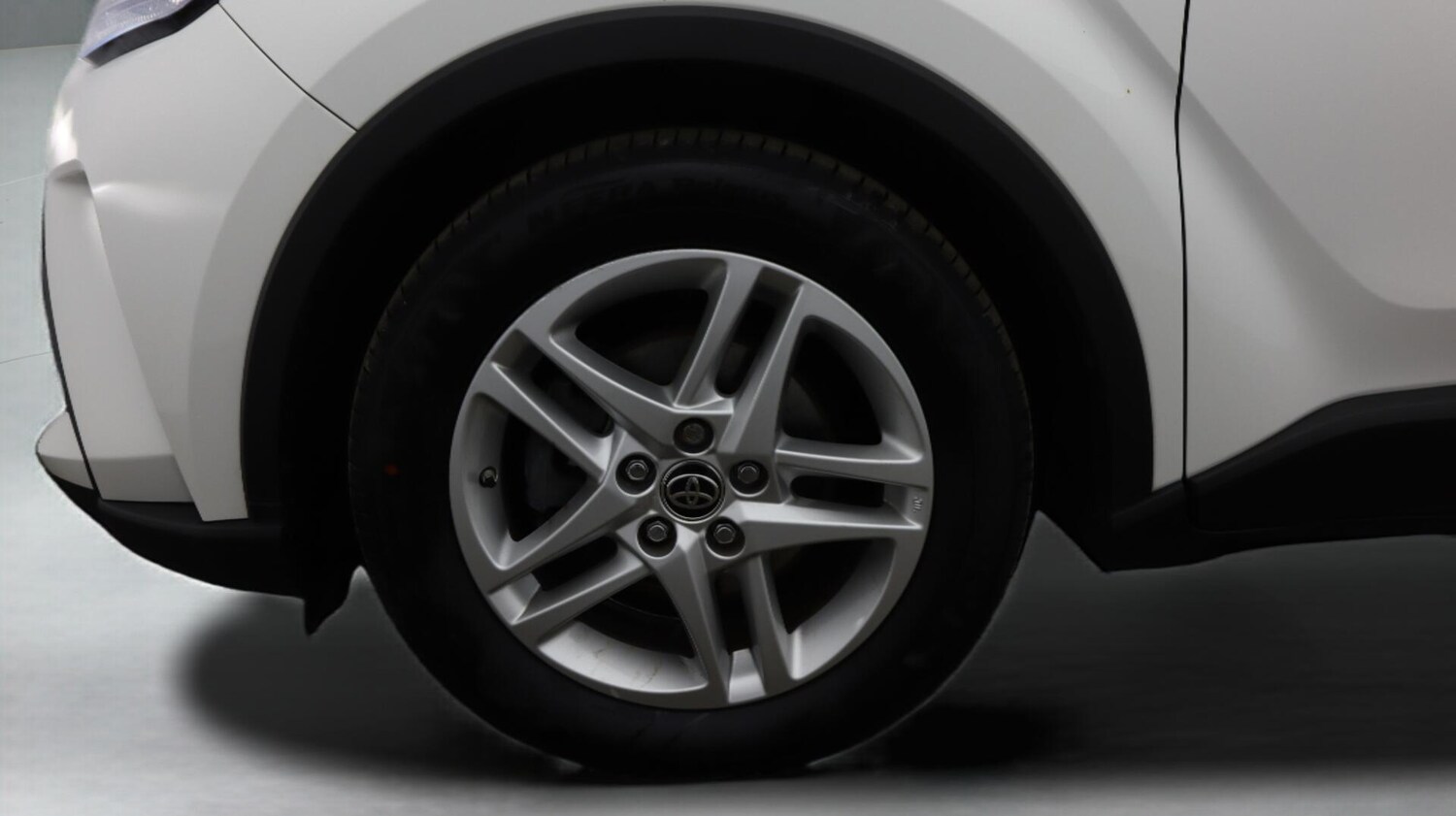 Used Toyota C-HR for sale - 76728038: Photo 19