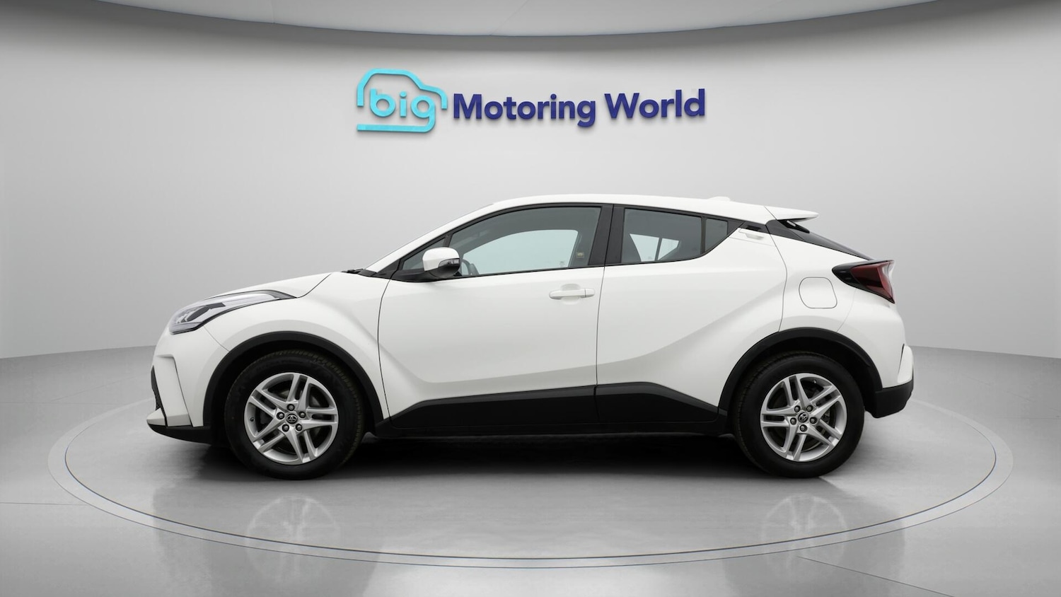 Used Toyota C-HR for sale - 76728038: Photo 5
