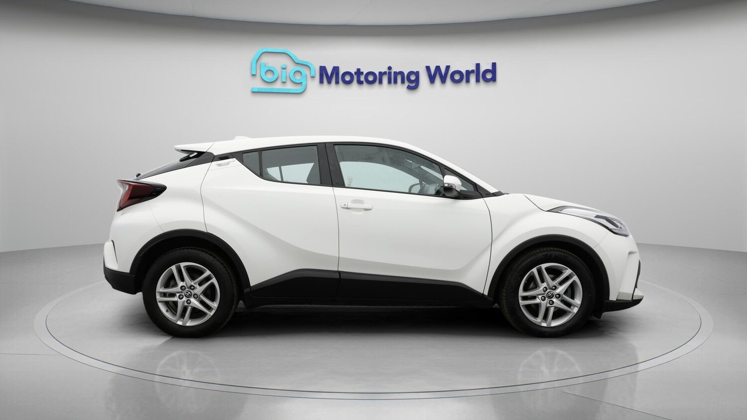 Used Toyota C-HR for sale - 76728038: Photo 9