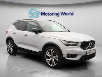 Volvo - XC40