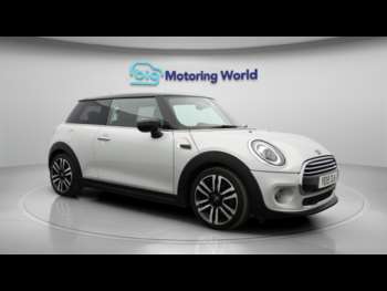 2019 (19) - 1.5 Cooper Exclusive Hatchback 3dr Petrol Steptronic Euro 6 (s/s) (136 ps)