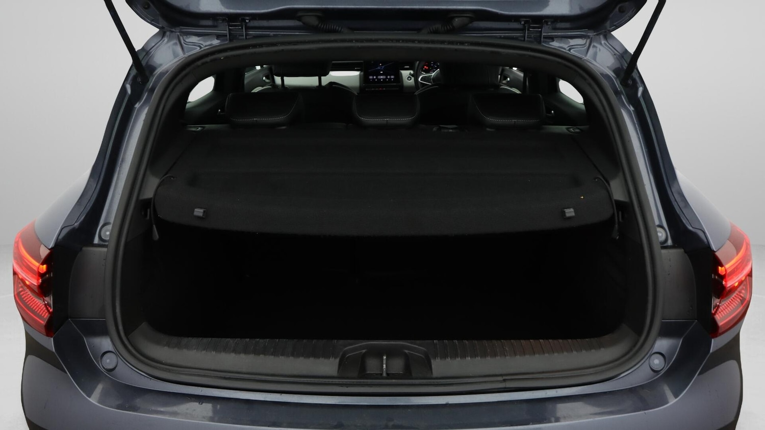 Used Renault Clio for sale - 76727962: Photo 18