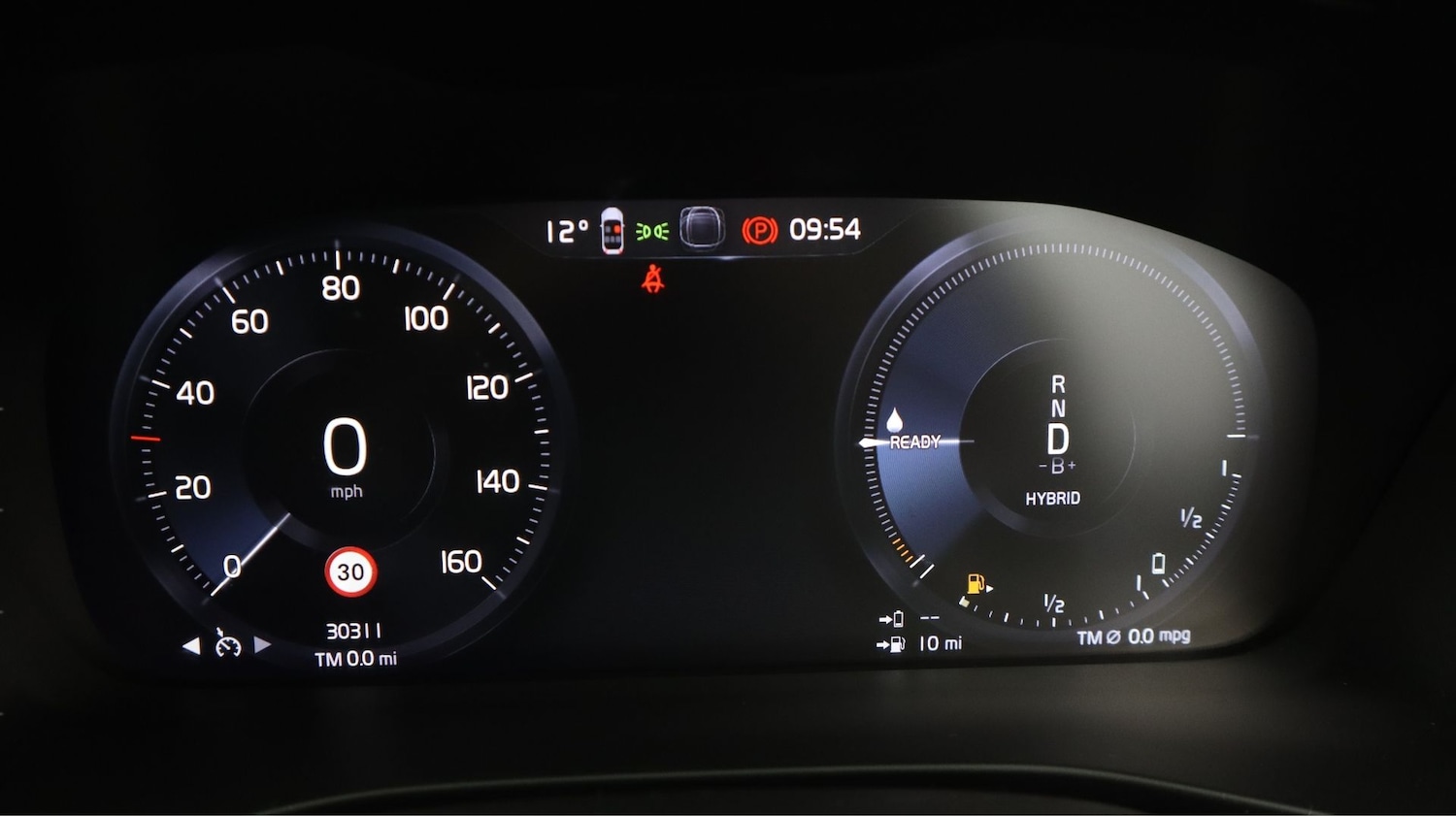 Used Volvo XC40 2023 for sale - 77582452: Photo 10