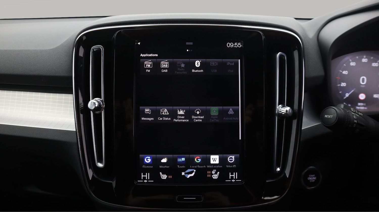 Used Volvo XC40 2023 for sale - 77582452: Photo 23