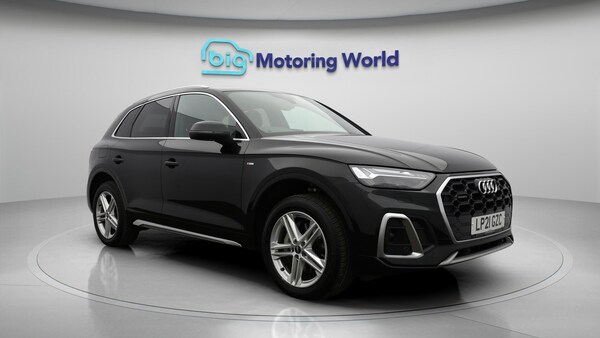 Used Audi Q5 2021 for sale - 76226786: Photo 2