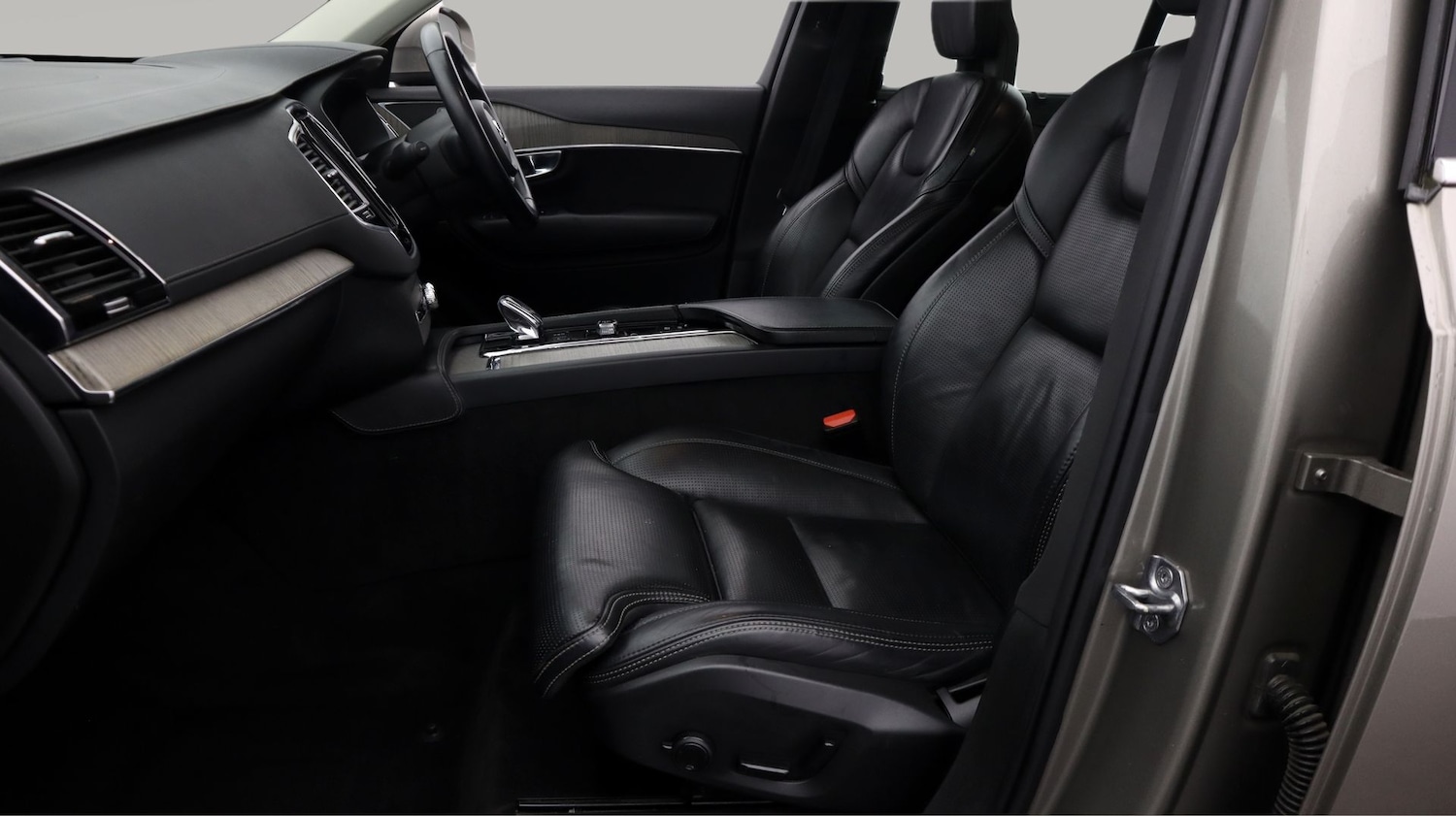 Used Volvo XC90 2021 for sale - 77181714: Photo 14