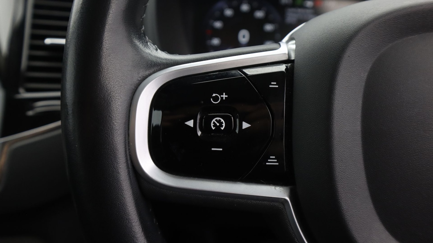 Used Volvo XC90 2021 for sale - 77181714: Photo 24