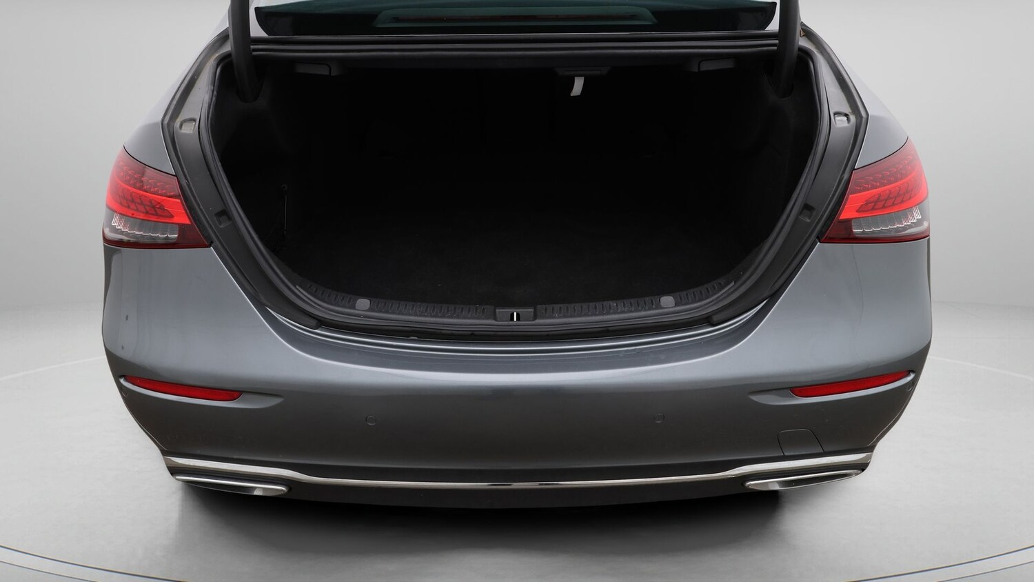 Used Mercedes-Benz E Class for sale - 77761690: Photo 17