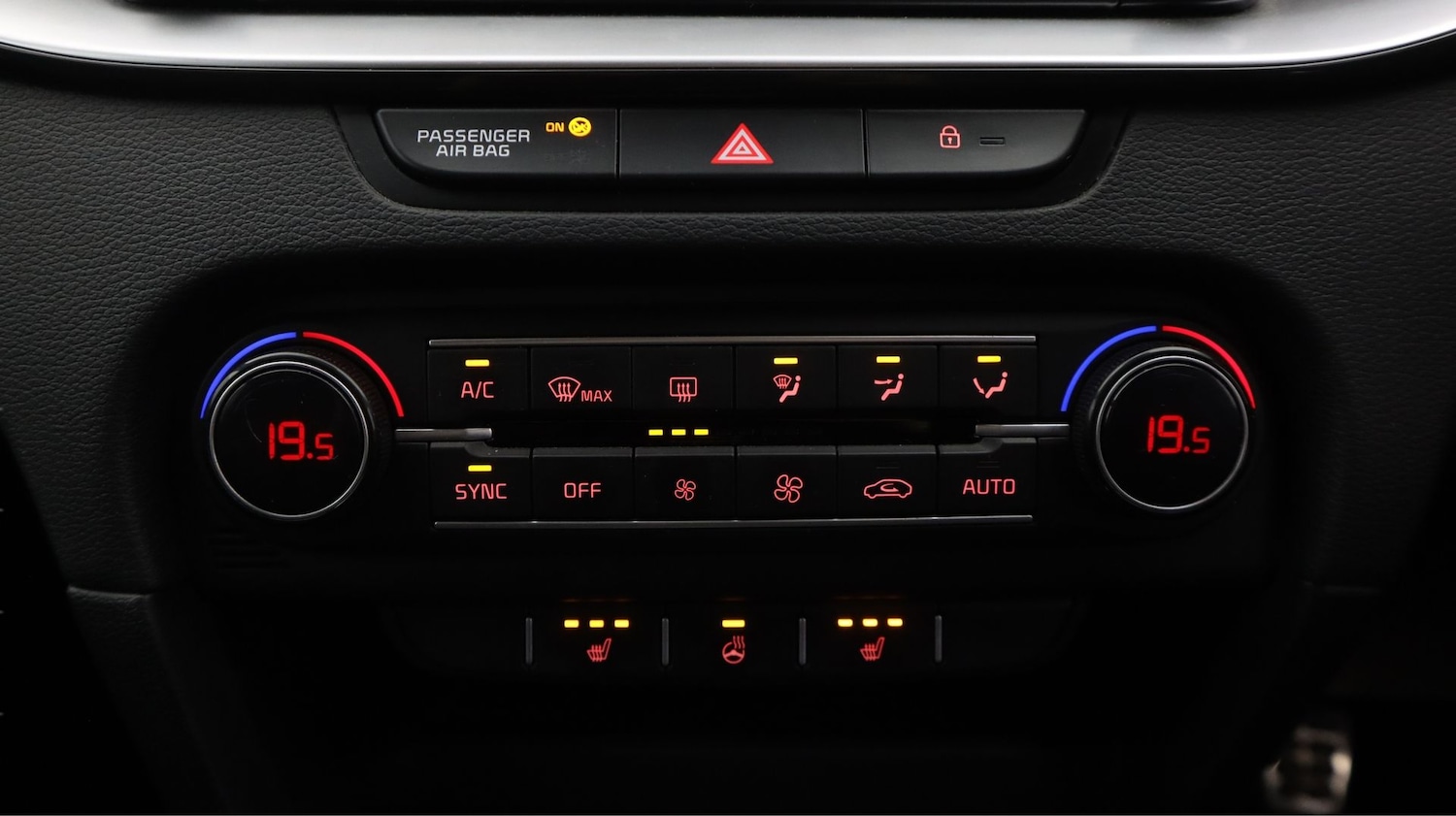 Used Kia Pro Ceed for sale - 77825360: Photo 12