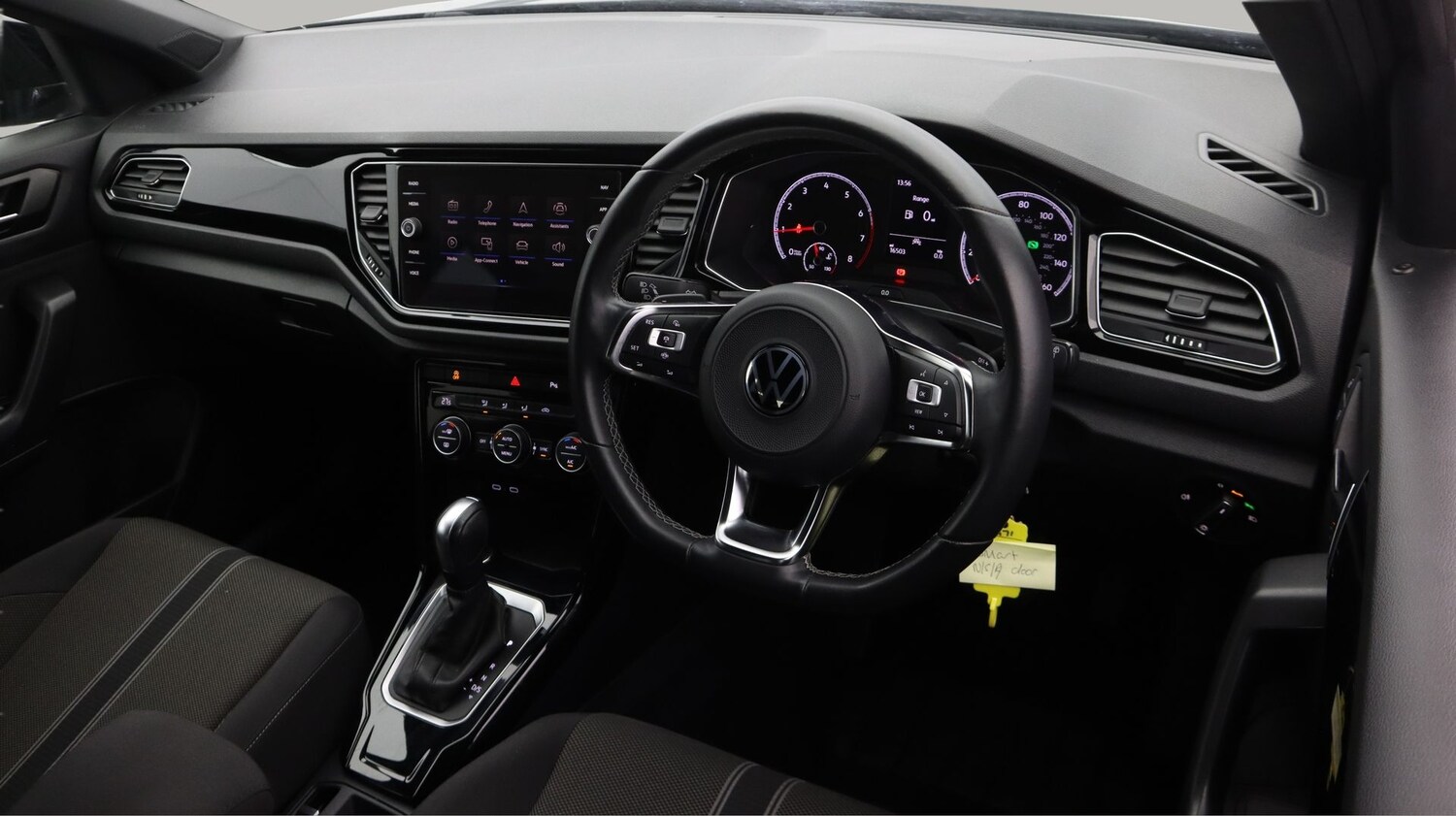 Used Volkswagen T-Roc 2022 for sale - 77461917: Photo 9