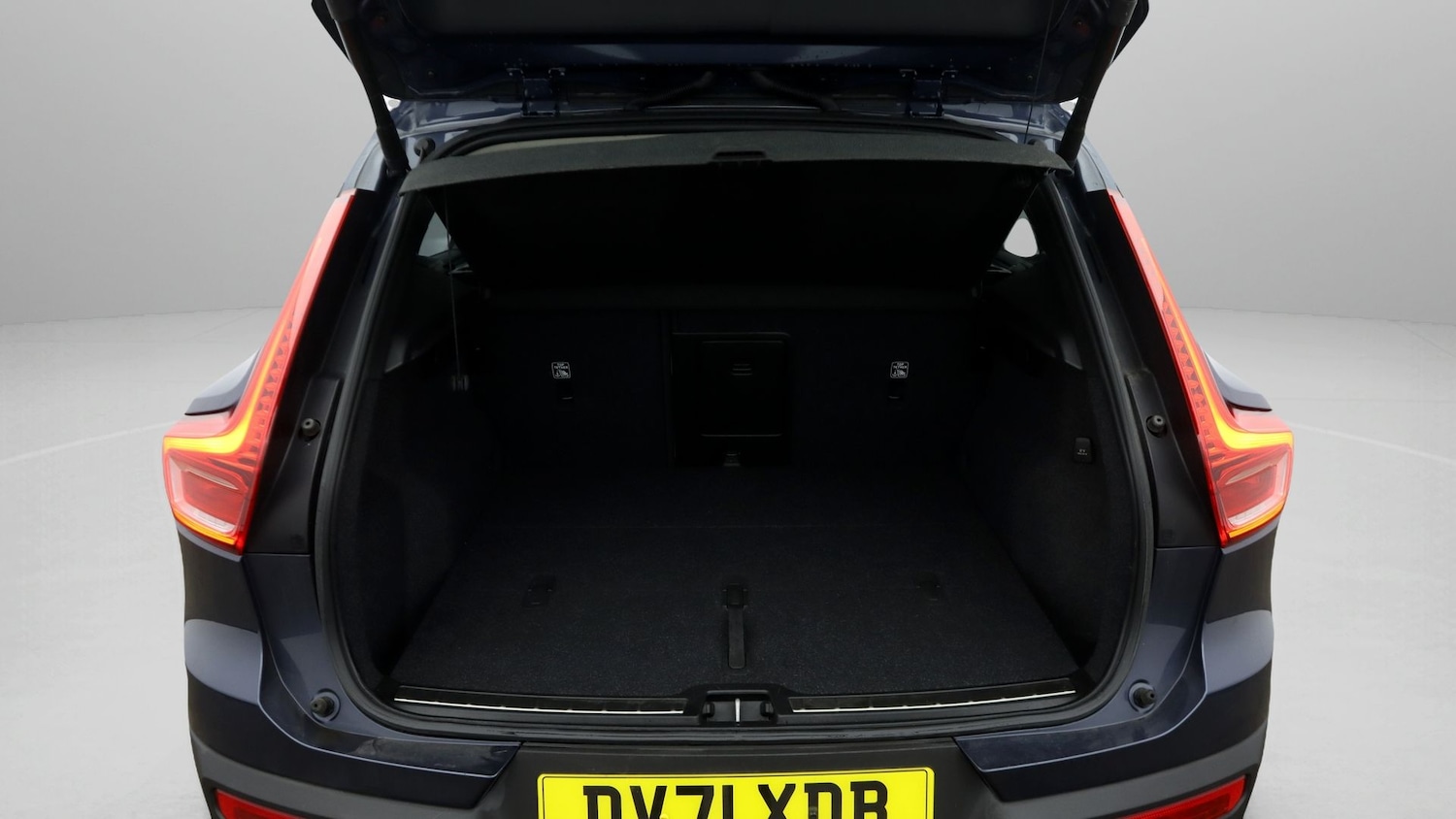 Used Volvo XC40 2021 for sale - 77431761: Photo 17