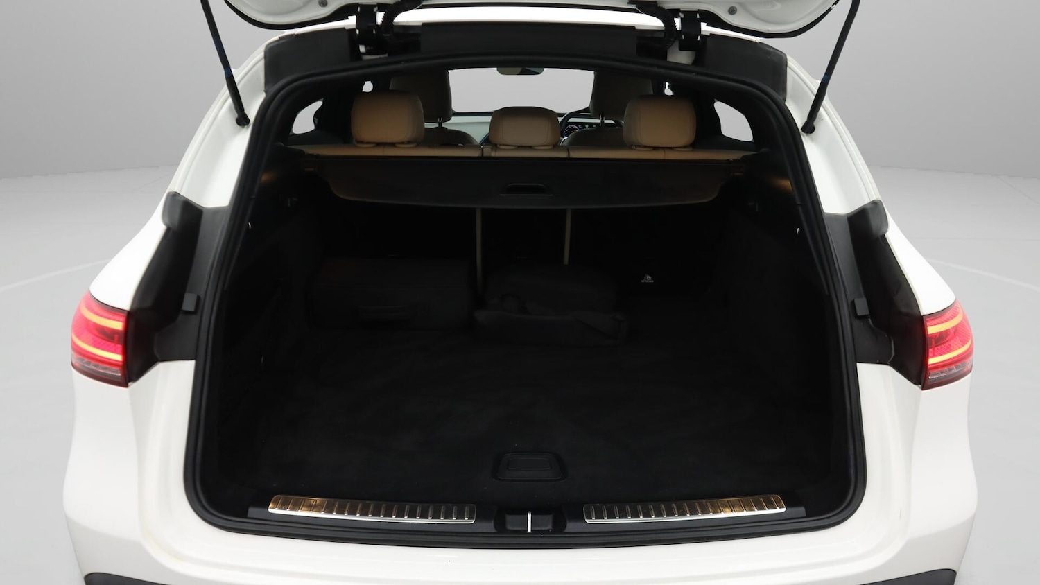 Used Mercedes-Benz EQC 2021 for sale - 76781228: Photo 18