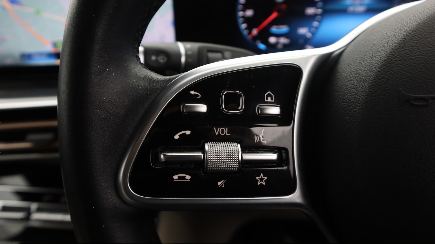 Used Mercedes-Benz EQC 2021 for sale - 76781228: Photo 24