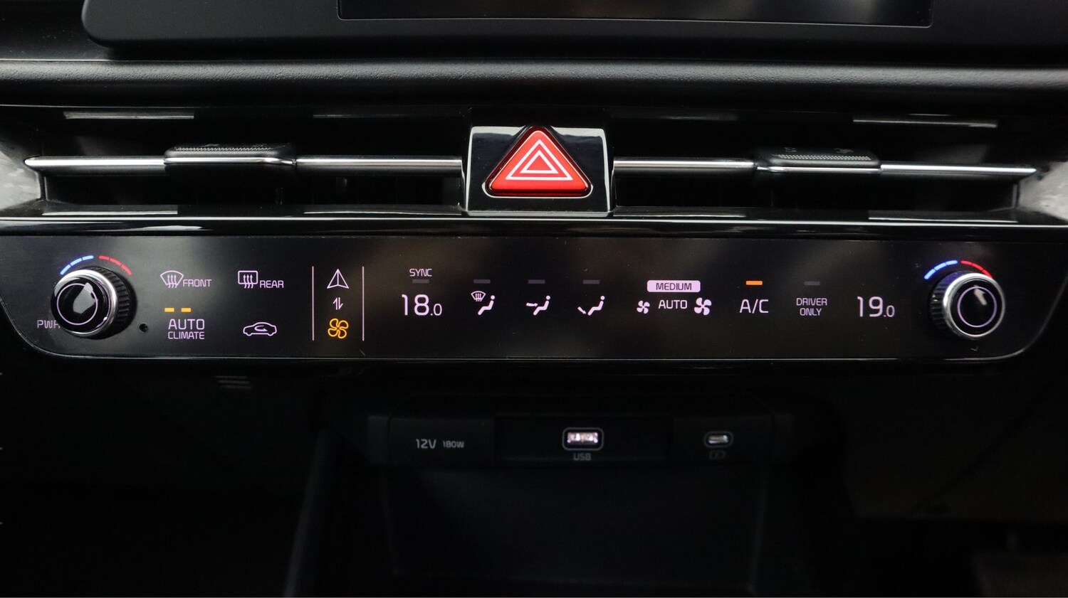 Used Kia Niro 2024 for sale - 77310622: Photo 12