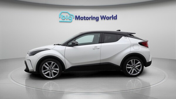 Used Toyota C-HR 2022 for sale - 75720548: Photo 5