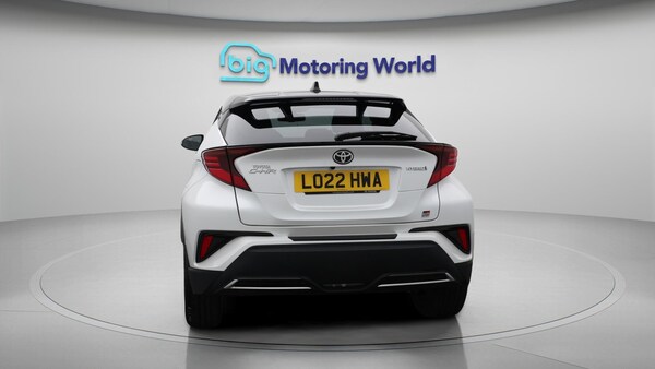 Used Toyota C-HR 2022 for sale - 75720548: Photo 7