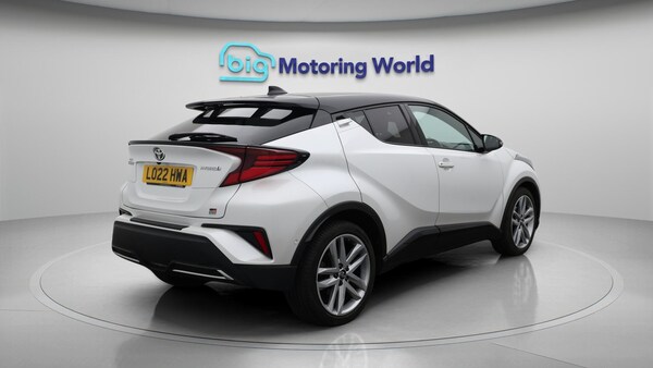 Used Toyota C-HR 2022 for sale - 75720548: Photo 8