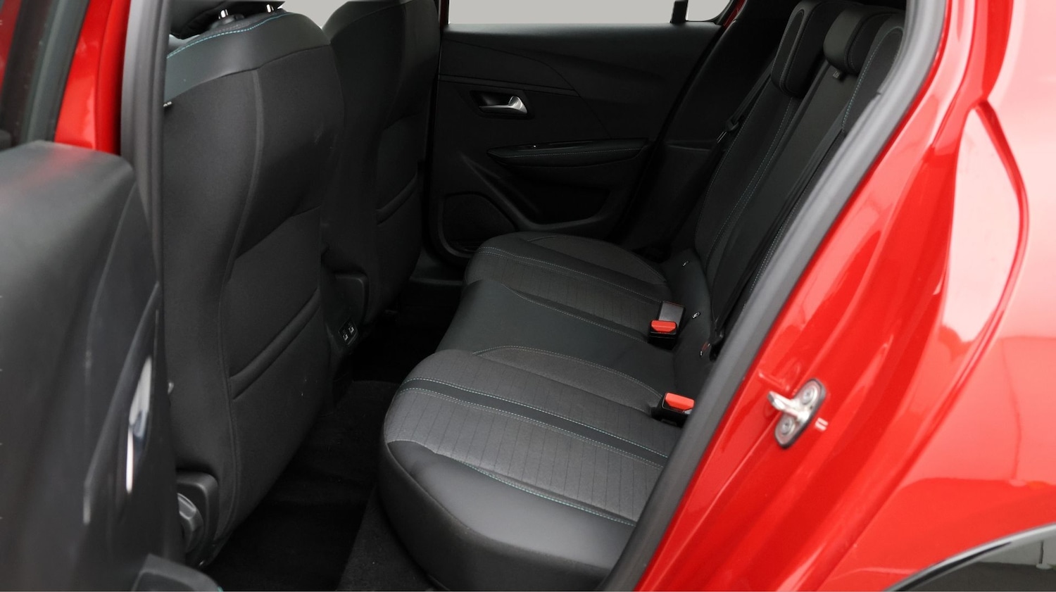 Used Peugeot E-208 2023 for sale - 77069180: Photo 16