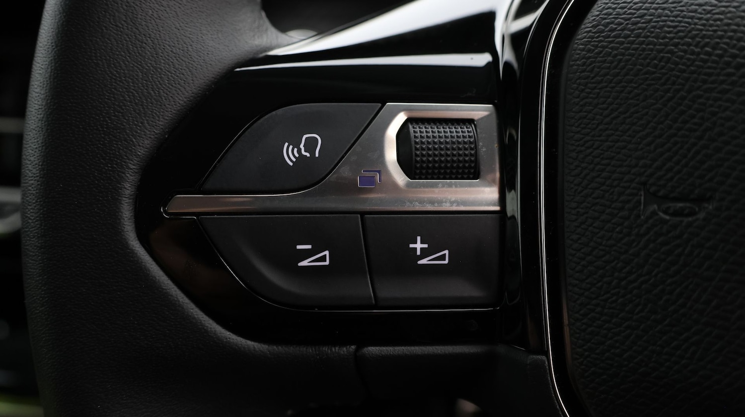 Used Peugeot E-208 2023 for sale - 77069180: Photo 25