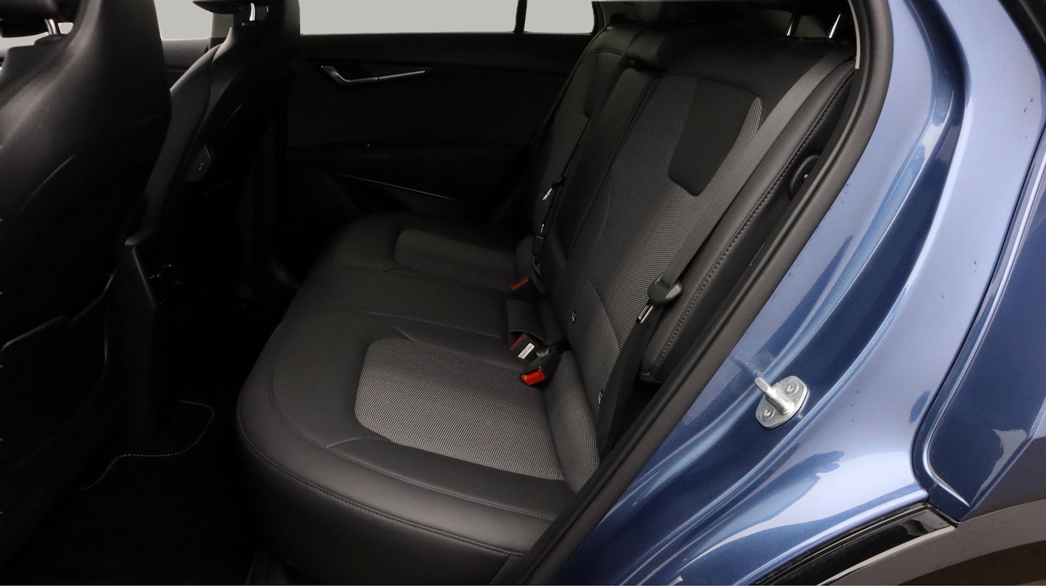 Used Kia Niro 2024 for sale - 78081210: Photo 16