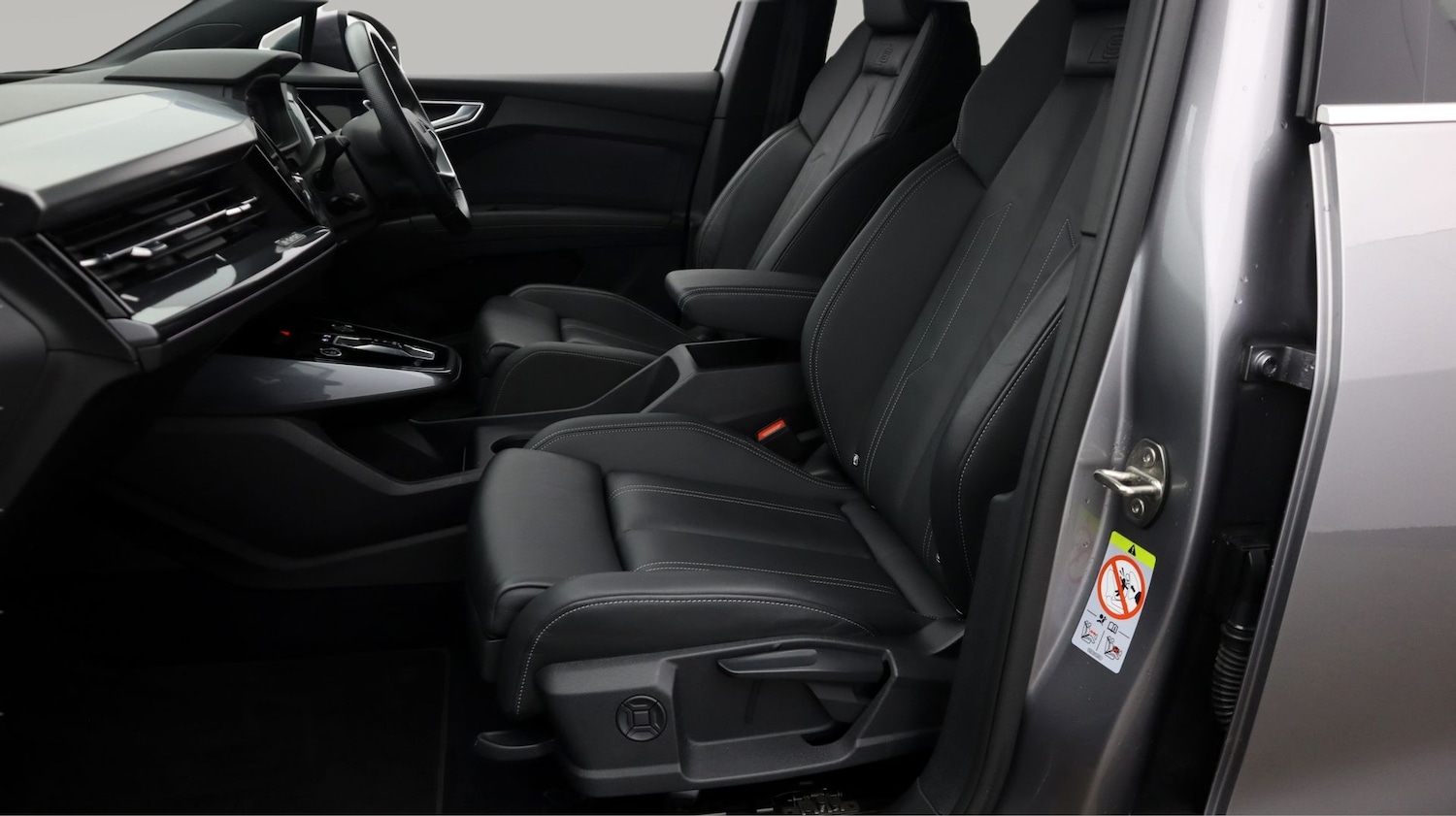 Used Audi Q4 e-tron 2023 for sale - 77734885: Photo 14