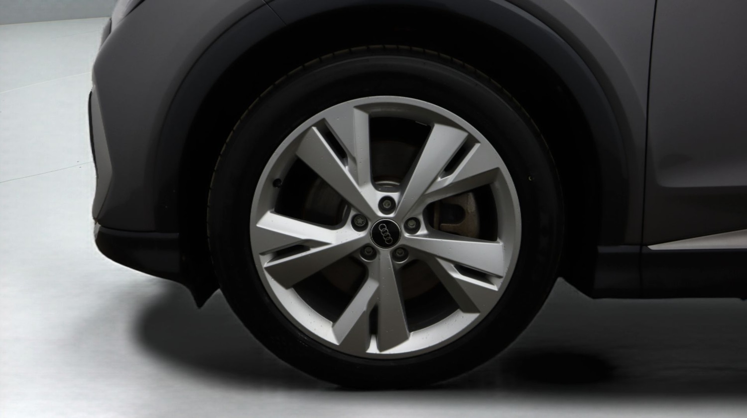 Used Audi Q4 e-tron 2023 for sale - 77734885: Photo 18