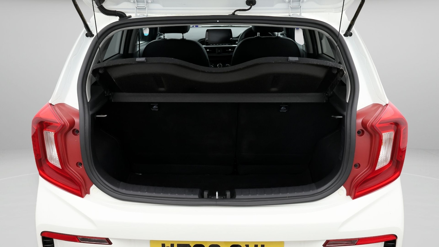 Used Kia Picanto 2023 for sale - 77318419: Photo 17