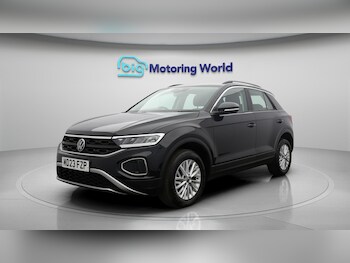 Used Volkswagen T-Roc 2023 for sale - 75478656: Photo