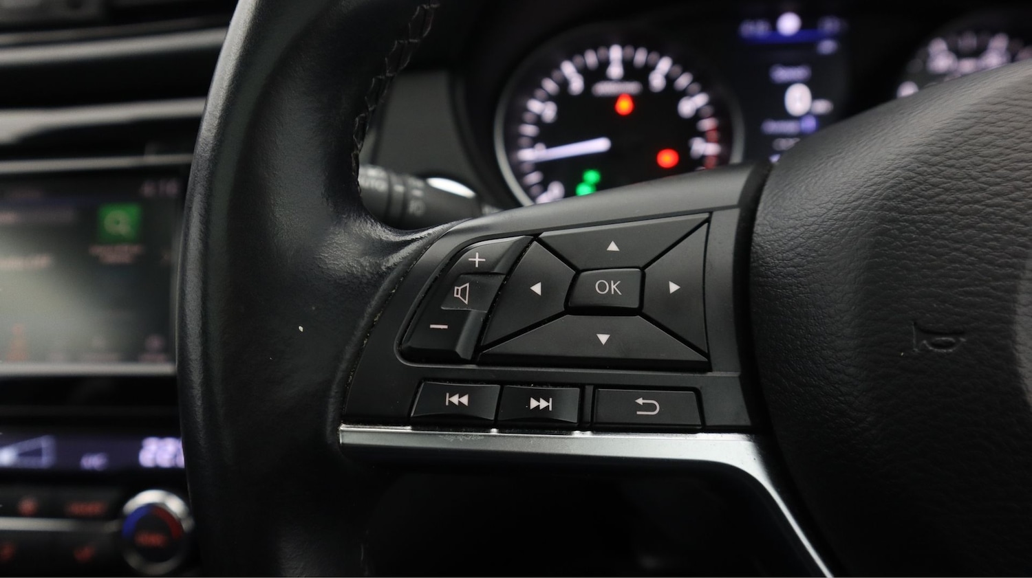 Used Nissan Qashqai 2020 for sale - 77668364: Photo 21