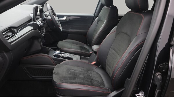 Used Ford Kuga 2022 for sale - 76295460: Photo 15